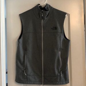 Men’s Northface Vest size M